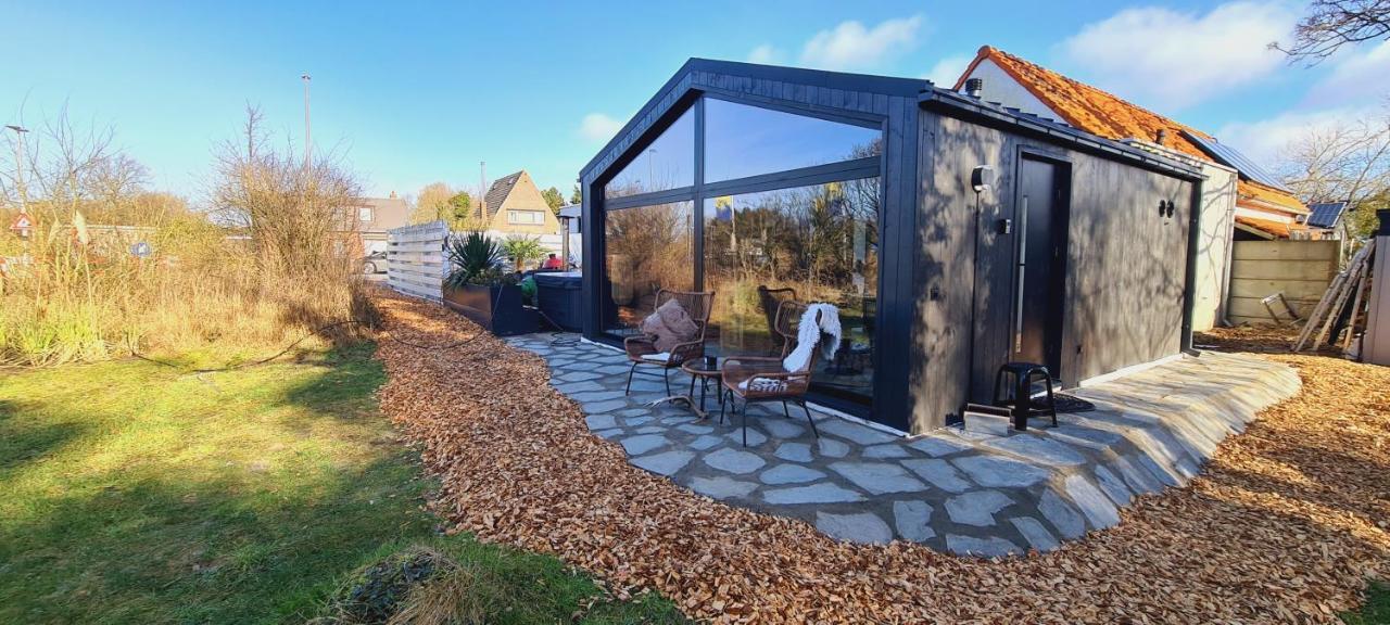 B&B Het Duinhuisje Met Jacuzzi, Gratis Parkeren, 2 Fietsen Te Leen, Airco Зандвоорт Екстериор снимка