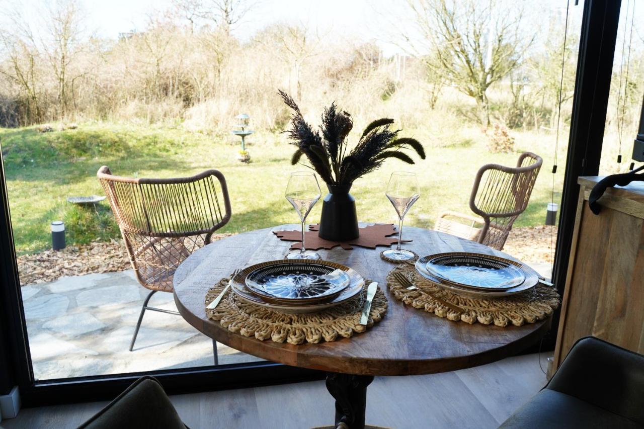B&B Het Duinhuisje Met Jacuzzi, Gratis Parkeren, 2 Fietsen Te Leen, Airco Зандвоорт Екстериор снимка