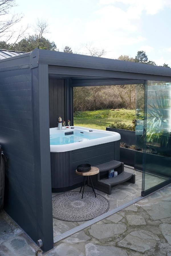 B&B Het Duinhuisje Met Jacuzzi, Gratis Parkeren, 2 Fietsen Te Leen, Airco Зандвоорт Екстериор снимка