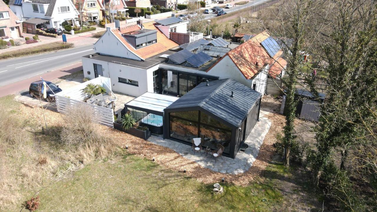 B&B Het Duinhuisje Met Jacuzzi, Gratis Parkeren, 2 Fietsen Te Leen, Airco Зандвоорт Екстериор снимка