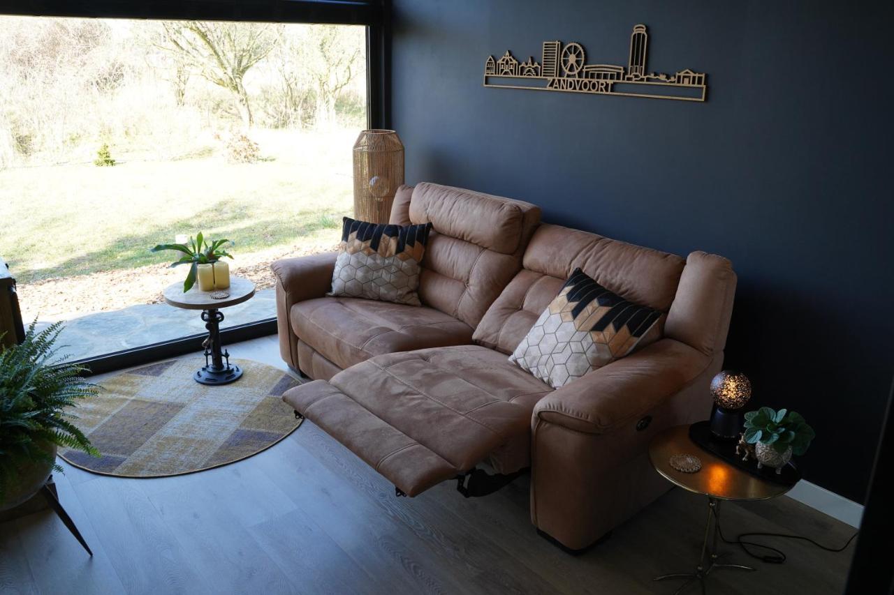 B&B Het Duinhuisje Met Jacuzzi, Gratis Parkeren, 2 Fietsen Te Leen, Airco Зандвоорт Екстериор снимка